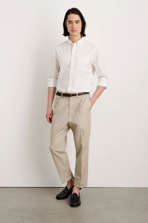 Alex Mill Standard Pleated Pant in Cotton Linen