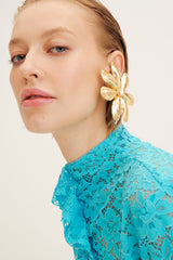Crystal Mussel Flower Earring