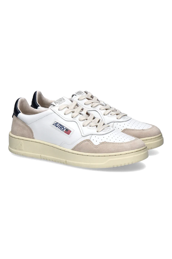 Medalist Low Man In White/Blue