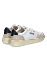 Medalist Low Man In White/Blue