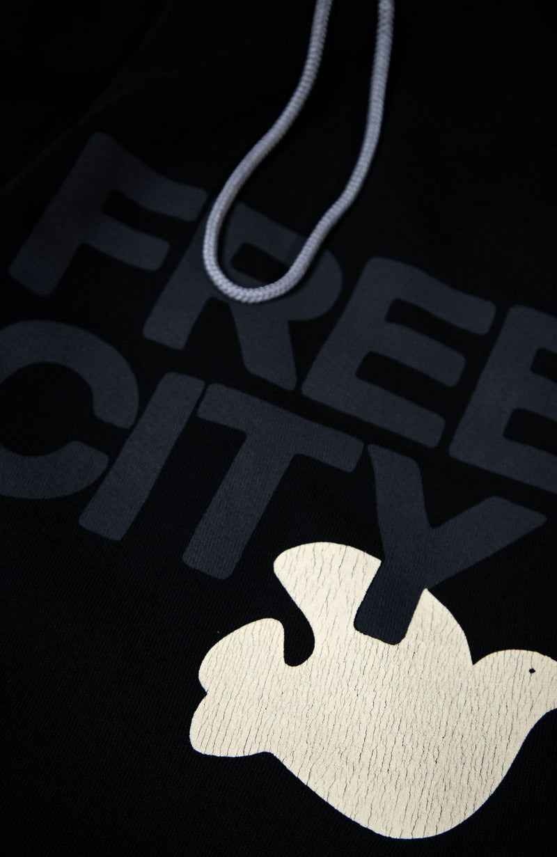 FreeCity Classic Sweatpants in Blackspace Cream