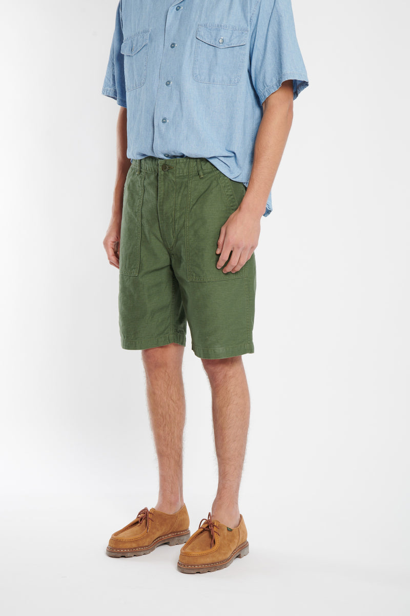 green army fatigue shorts.