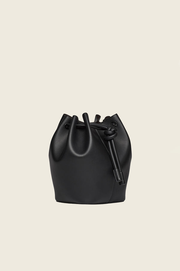 Elongated Bucket Medium